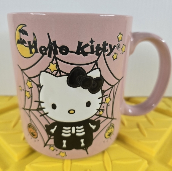 Hello Kitty Halloween Mug 20oz Pink Skeleton TJ Maxx Exclusive - Picture 2 of 4